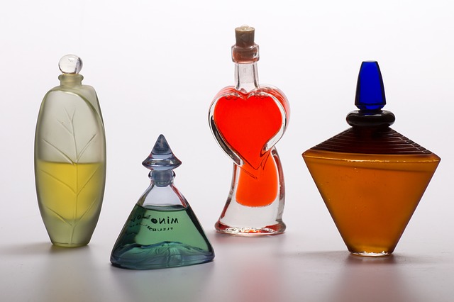 Jak správně nanášet parfém