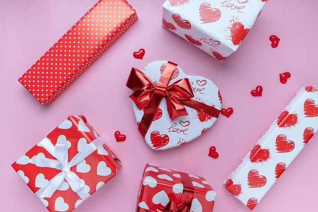 Jakým dárkem k Valentýnu uděláte svému partnerovi opravdu radost?